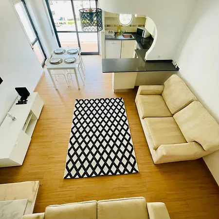 Duplex Apartment *