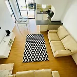 Duplex 아파트 *